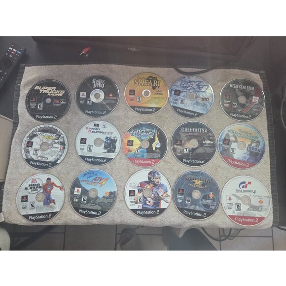 Disk lot of PlayStation 2 games 63 games - Picture 4 of 5